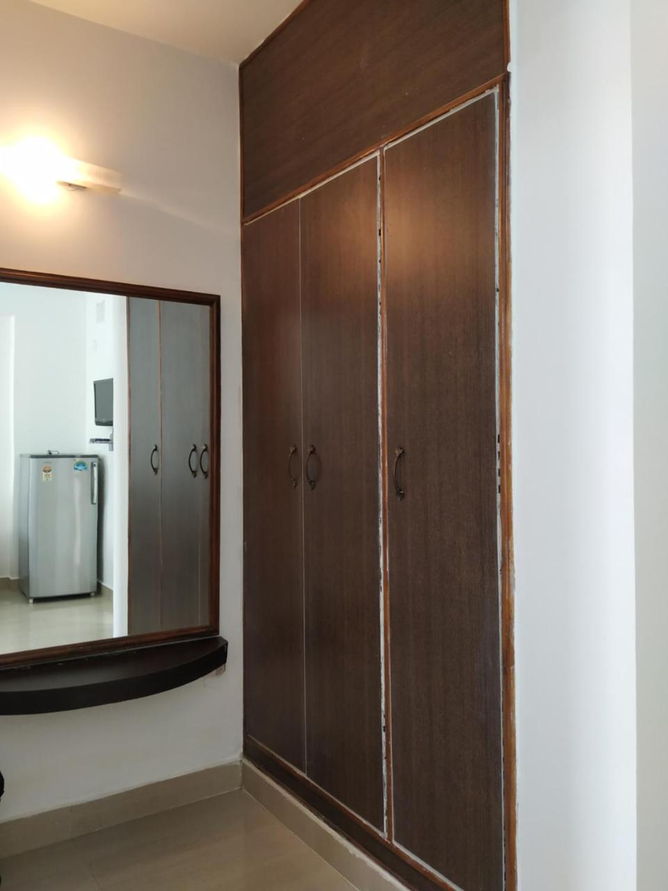 Aum Hotel Puttaparthi Ngoại thất bức ảnh